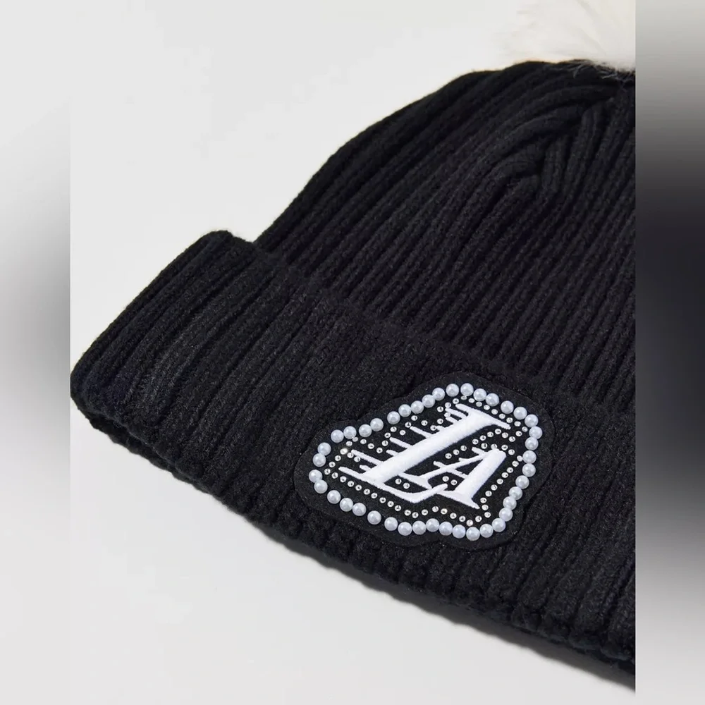 NWT LA Lakers Beanie
